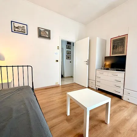 Apartment A 10 Minuti Da Metro San Paolo Rom