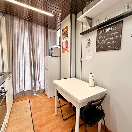 A 10 Minuti Da Metro San Paolo Apartment *