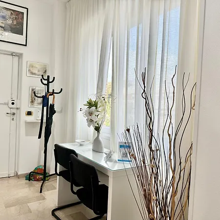 5 Min Da Metro San Paolo Apartmán