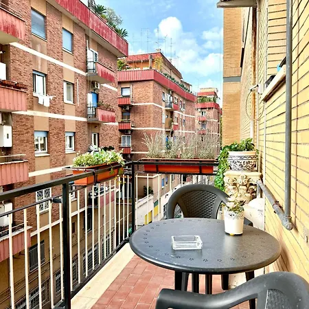 5 Min Da Metro San Paolo Apartmán Řím
